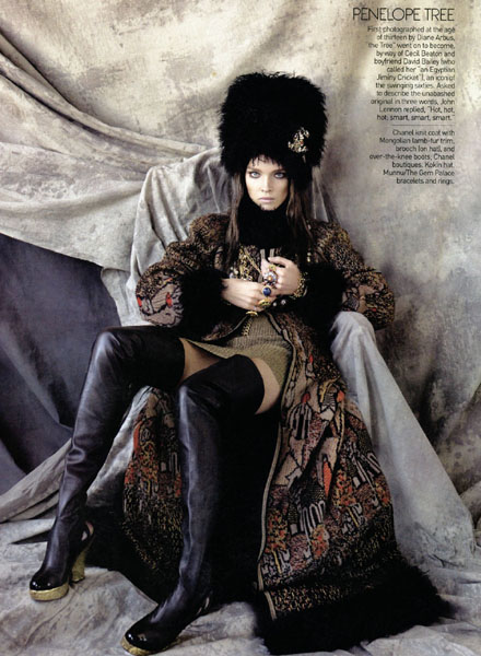 Natalia Vodianova in The Great Pretender, Vogue US, editia lunii mai 2009