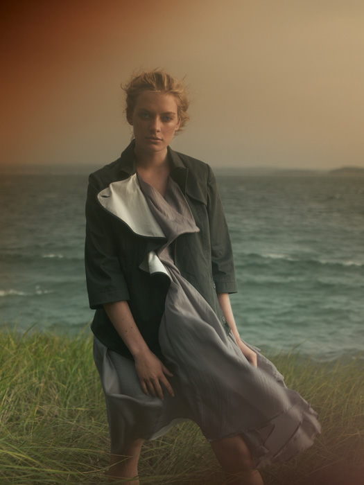 Julia Dunstall in campania Obakki S/S 09, fotografii facute pe Shelter Island