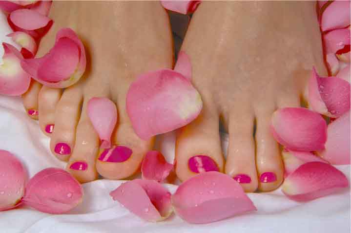 032808-pedicure.jpg