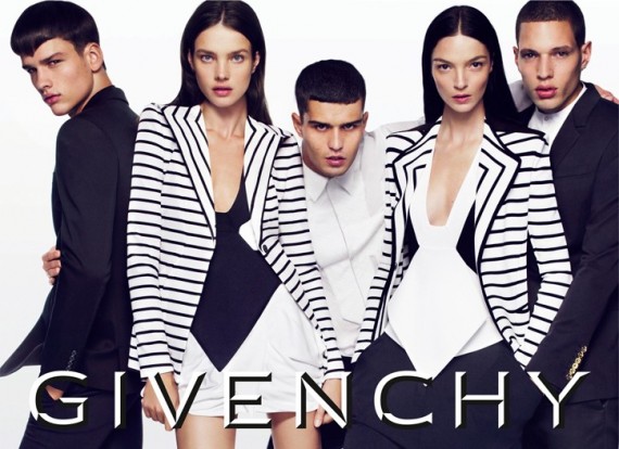 Campania GIvenchy spring-summer 2010, fotografiata de Mert Alas si Marcus Piggott